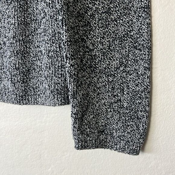 Express Mens Black/White Long Sleeve 4 Button Up Open Knit Sweater - Picture 4 of 9